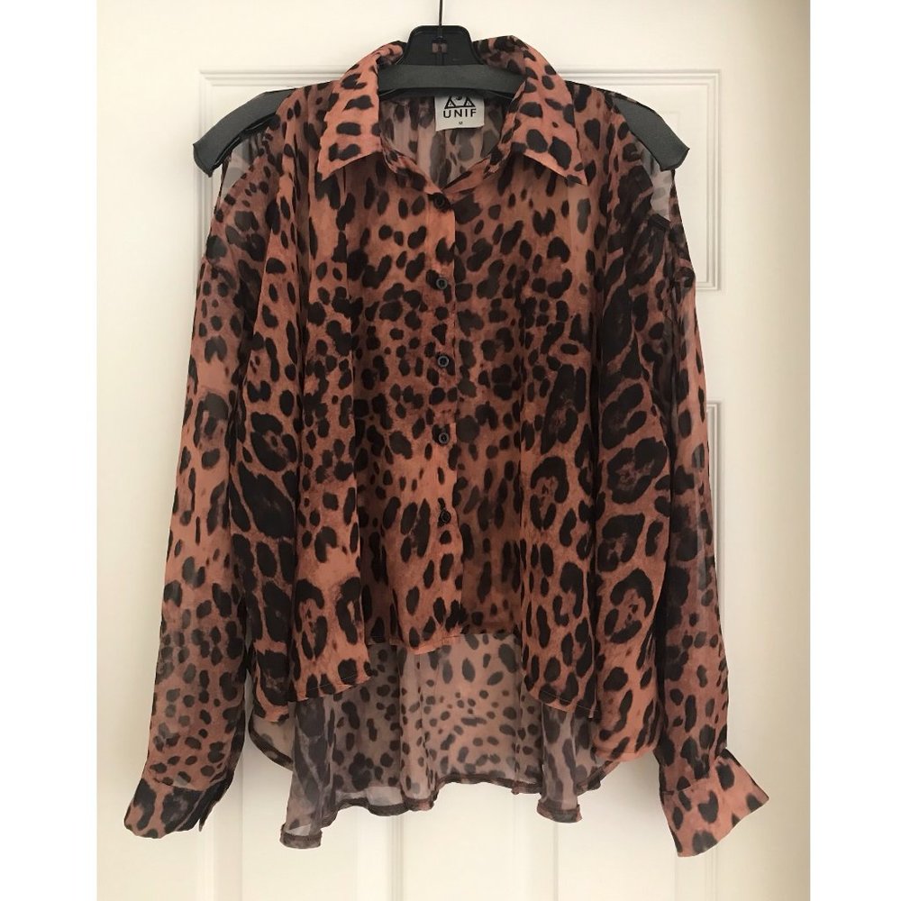 Long-sleeved asymmetrical leopard-print top